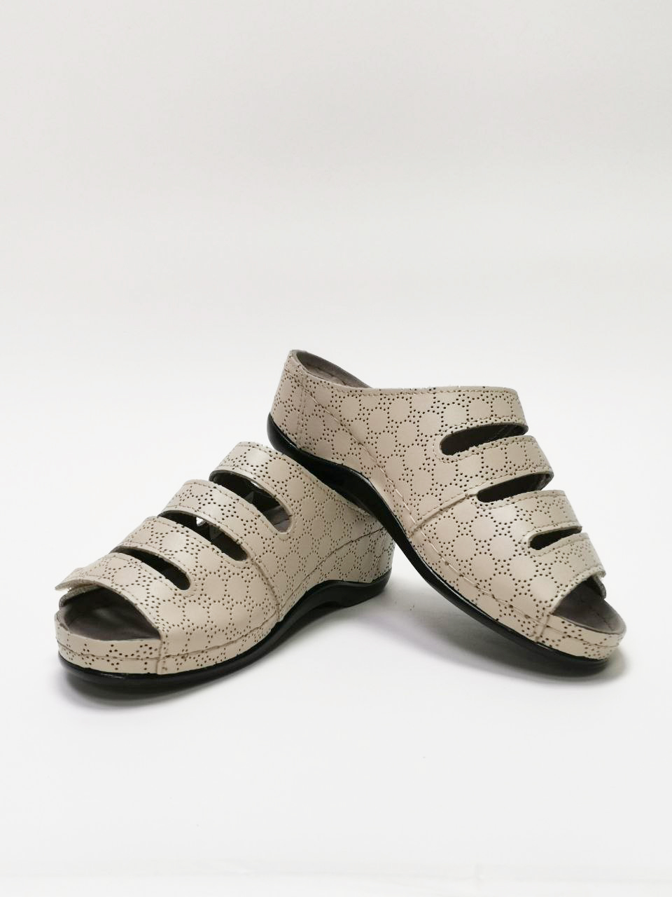 Туфли женские ортопедические Luomma LM-703.002A цвет бежевый фото 1