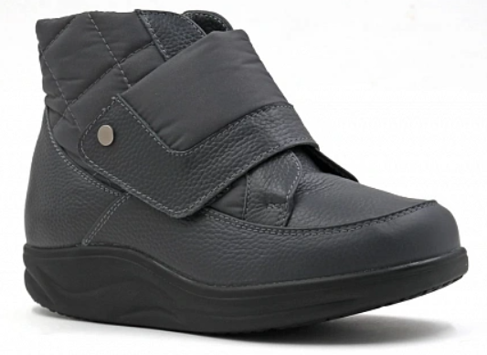 Ботинки ортопедические женские зимние Ортомода 82383-Х-504-24 СД черные увеличенной полноты фото 1